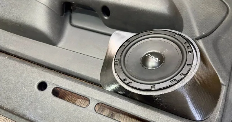 Моделирование и печать подиума под динамик для Toyota Probox...