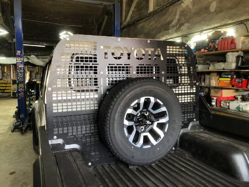 Панель Molle для Toyota Land Cruiser 70 2025: скан и модель под лазерную резку — фото 3